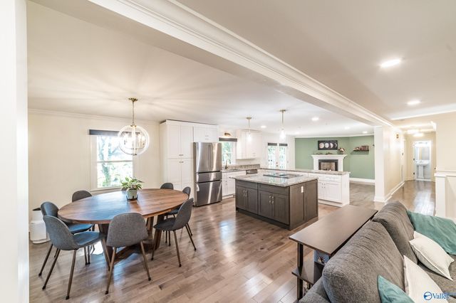 7705 Martha Drive SE, Huntsville, AL 35802