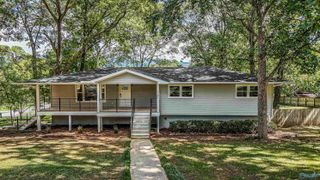 7705 Martha Drive SE, Huntsville, AL 35802