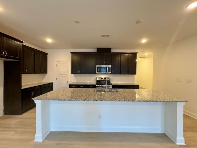 2126 Maggie Valley Drive, Apex, NC 27502