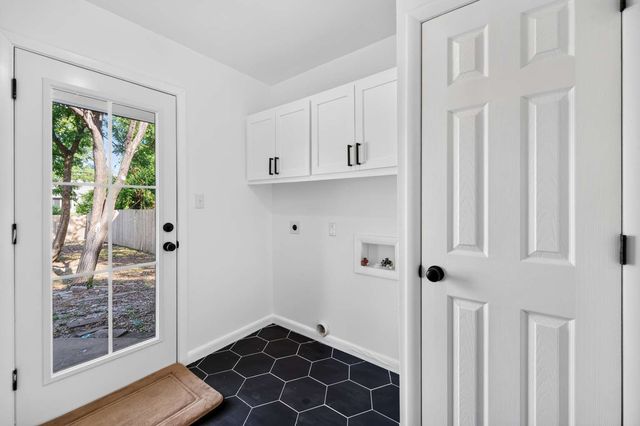 5732 S 70th East Avenue, Tulsa, OK 74145