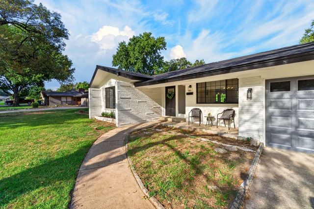 5732 S 70th East Avenue, Tulsa, OK 74145