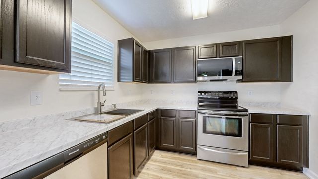 2131 Carlton Ln, Thompsons Station, TN 37179