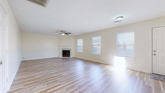 2131 Carlton Ln, Thompsons Station, TN 37179