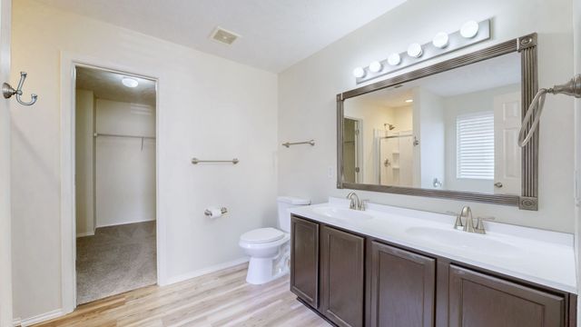 2131 Carlton Ln, Thompsons Station, TN 37179