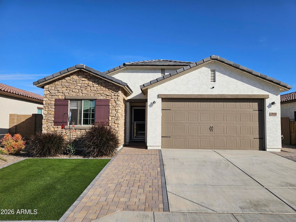 40460 W CHAMBERS Drive, Maricopa, AZ 85138