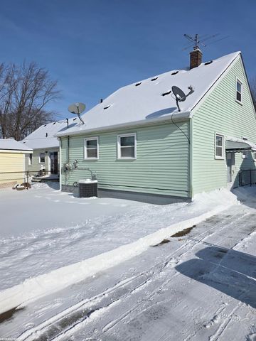 28651 Melvin Street, Roseville, MI 48066