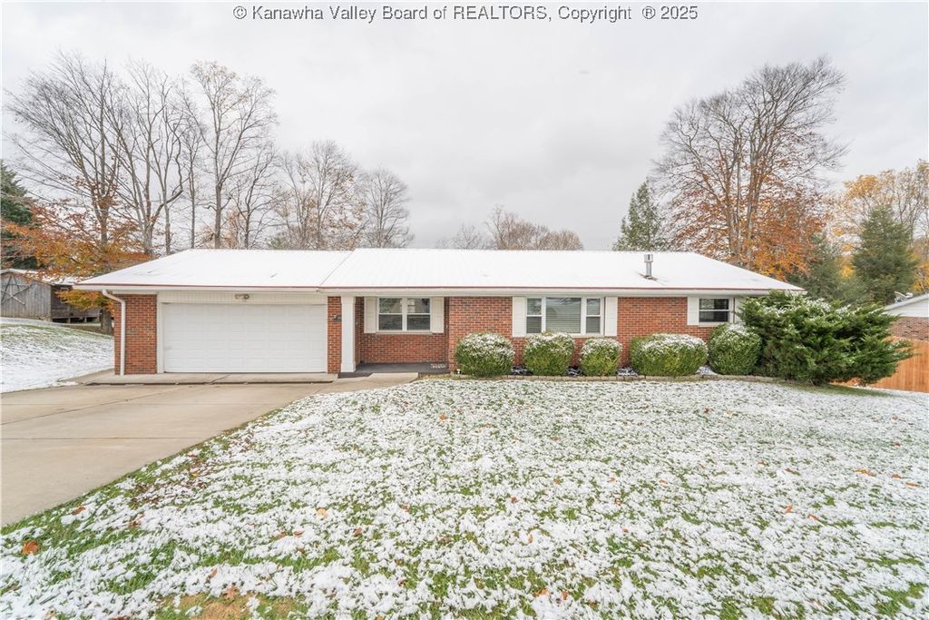 5110 Ridgecross Drive, Cross Lanes, WV 25313