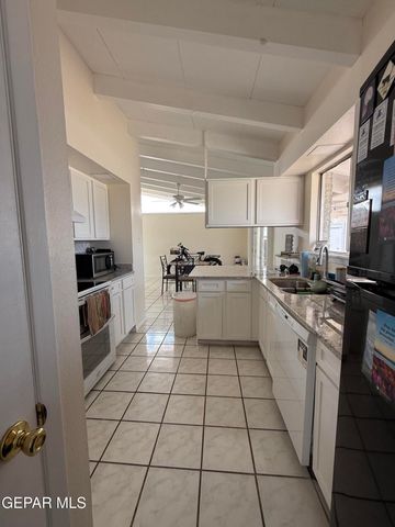 313 Clairemont Road, El Paso, TX 79912