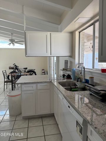 313 Clairemont Road, El Paso, TX 79912