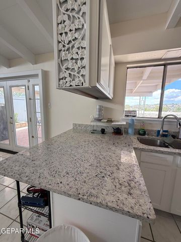 313 Clairemont Road, El Paso, TX 79912