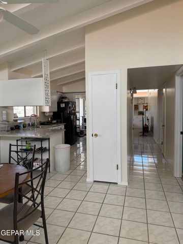 313 Clairemont Road, El Paso, TX 79912