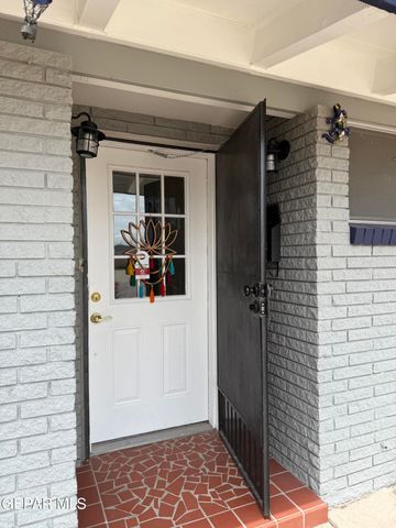 313 Clairemont Road, El Paso, TX 79912