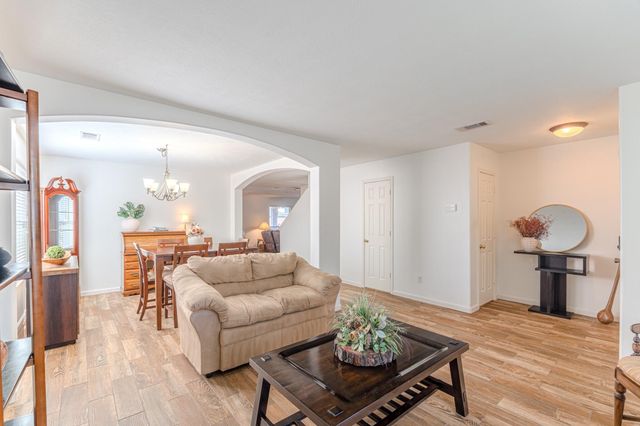 25403 Barmby Drive, Tomball, TX 77375