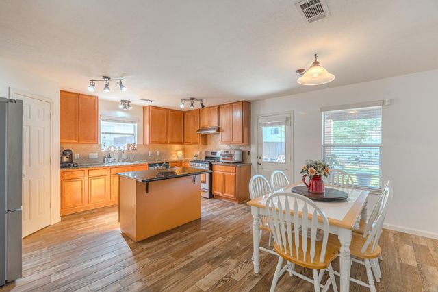 25403 Barmby Drive, Tomball, TX 77375