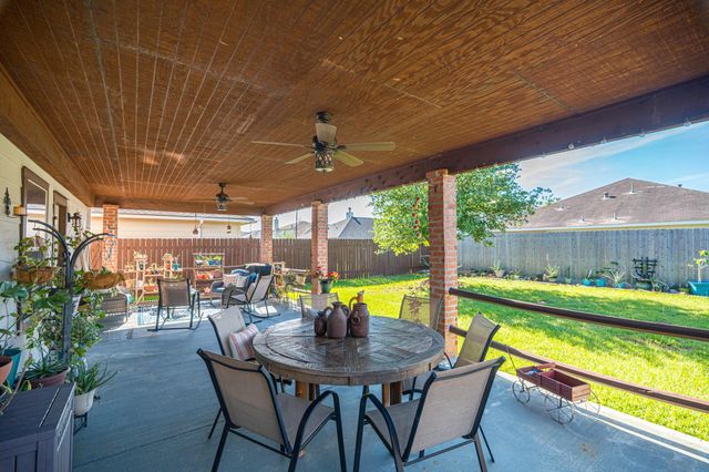 25403 Barmby Drive, Tomball, TX 77375