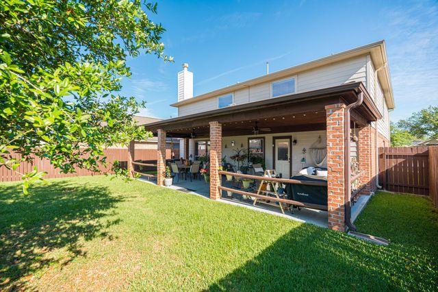 25403 Barmby Drive, Tomball, TX 77375