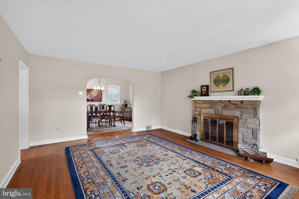 568 HILLCREST AVE, GLENSIDE, PA 19038 — photo 3