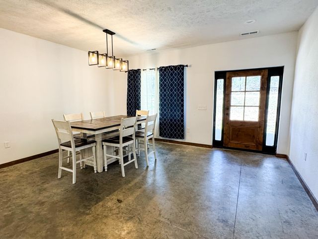 290 Mccord Bend Road, Galena, MO 65656