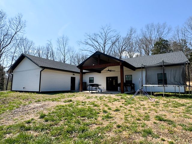 290 Mccord Bend Road, Galena, MO 65656