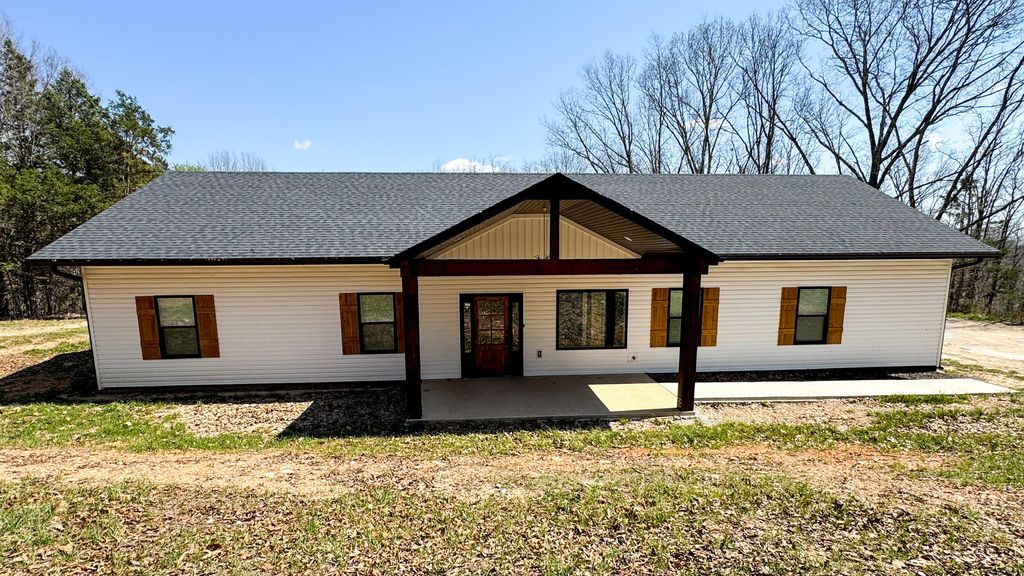 290 Mccord Bend Road, Galena, MO 65656