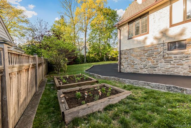 209 Storer Avenue, New Rochelle, NY 10801