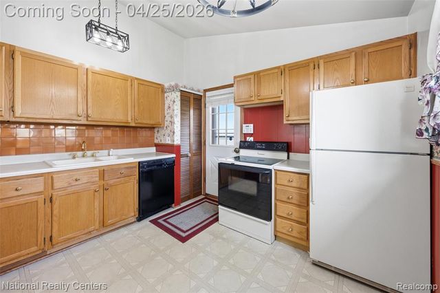 28951 Cherry Hill Road, Inkster, MI 48141