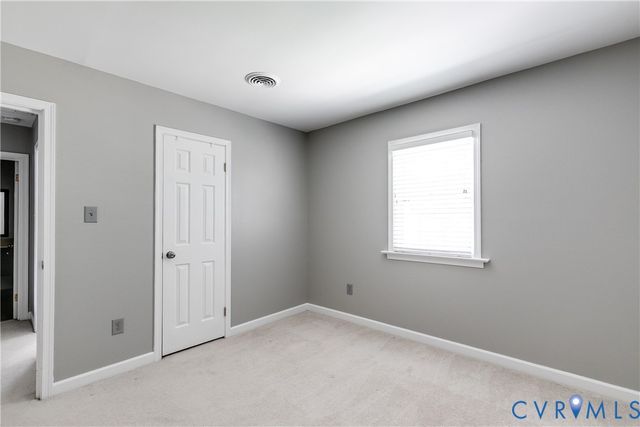 112 Eastman Rd, Richmond, VA 23236