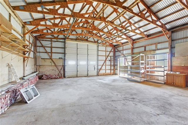 29311 W 231st Street, Spring Hill, KS 66083