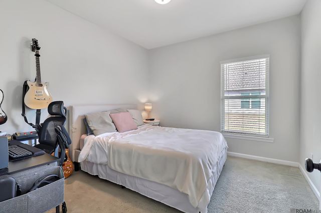 48241 Waltrip Ln, Tickfaw, LA 70466