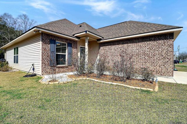 48241 Waltrip Ln, Tickfaw, LA 70466