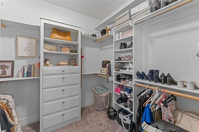 4800 Blaire Mont Road, Bentonville, AR 72713