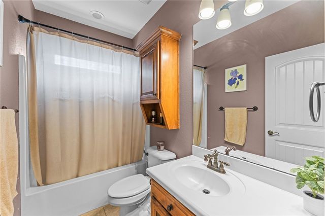 4800 Blaire Mont Road, Bentonville, AR 72713