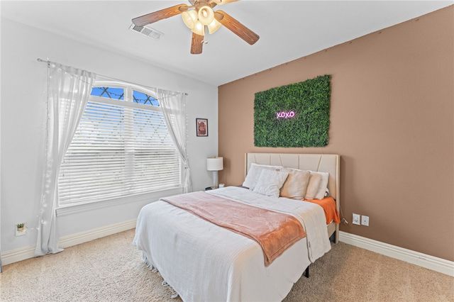 4800 Blaire Mont Road, Bentonville, AR 72713