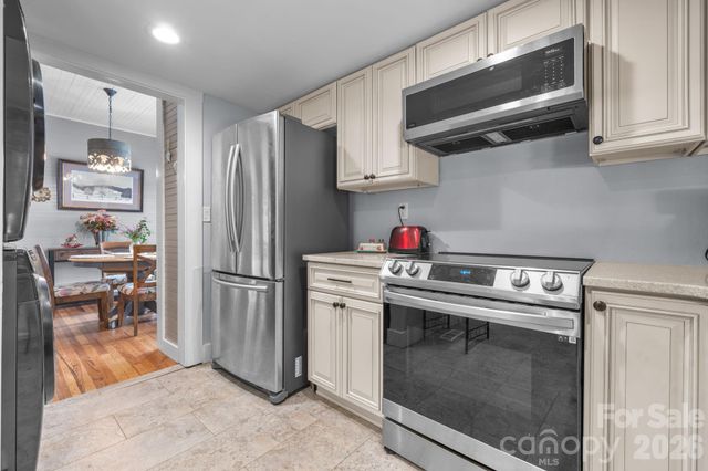 3084 W Main Street, Claremont, NC 28610
