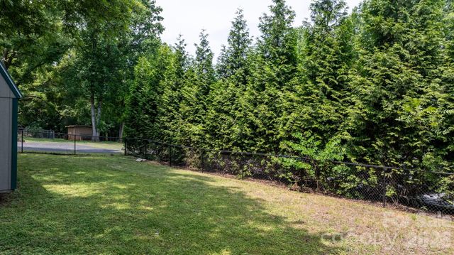 3084 W Main Street, Claremont, NC 28610