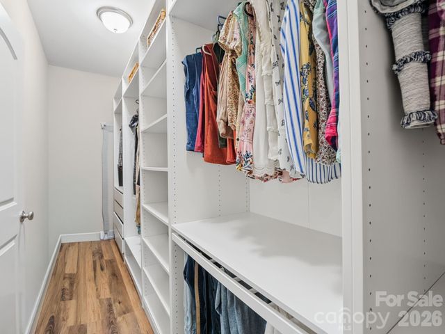 168 Willow Place Circle, Hendersonville, NC 28739