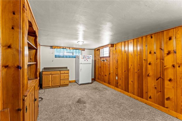 1930 Berkwood Drive, Scott Twp, PA 15243