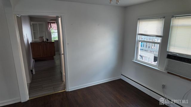 1142 Woodmere Drive, Keyport, NJ 07735