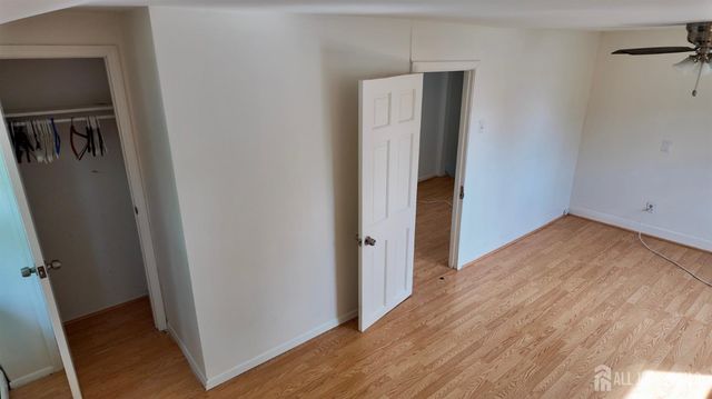 1142 Woodmere Drive, Keyport, NJ 07735