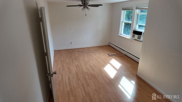 1142 Woodmere Drive, Keyport, NJ 07735