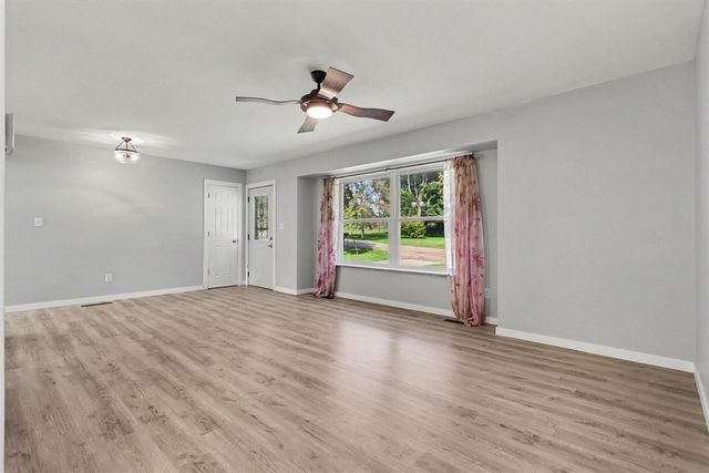 7514 E Drive, Battle Creek, MI 49014