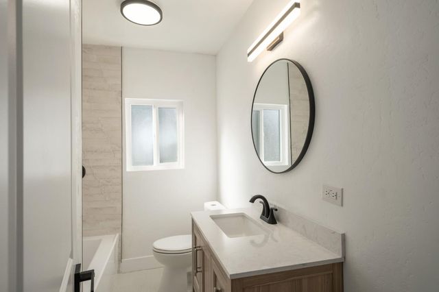 4169 E Platt Avenue, Fresno, CA 93702