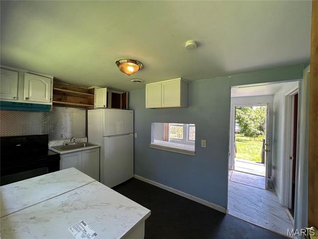 3214 W Milton Avenue, Breckenridge Hills, MO 63114
