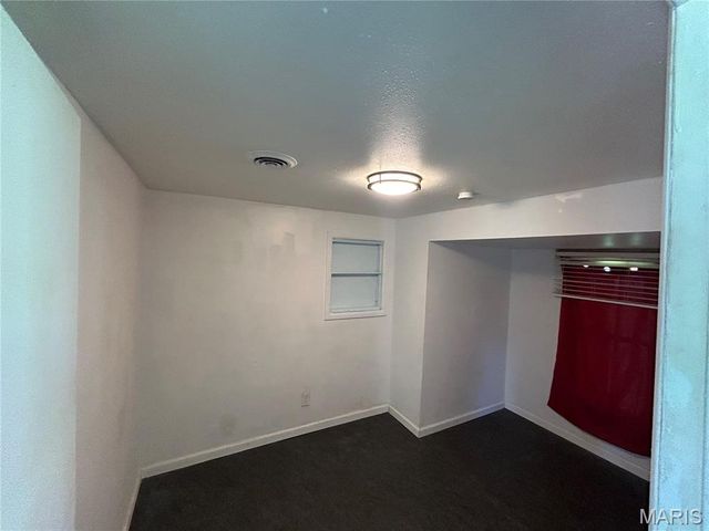 3214 W Milton Avenue, Breckenridge Hills, MO 63114