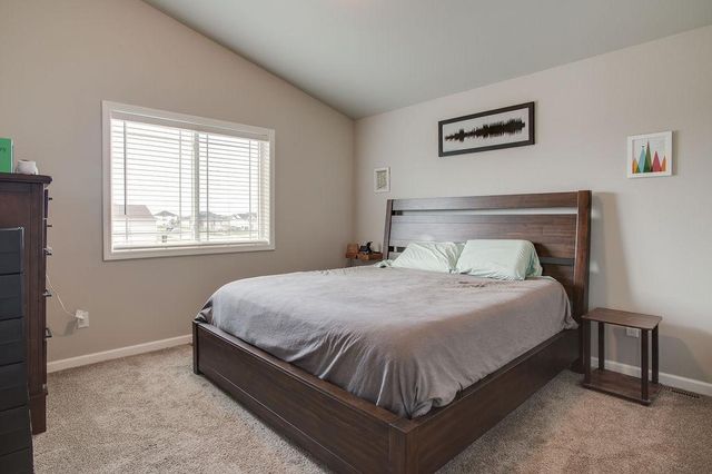 1207 Barnes Drive W, West Fargo, ND 58078