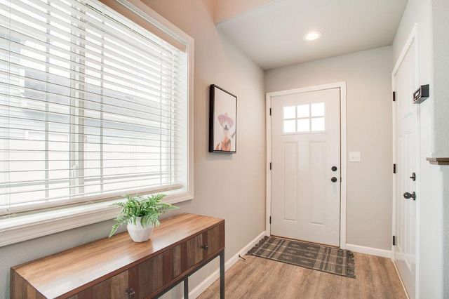 1207 Barnes Drive W, West Fargo, ND 58078