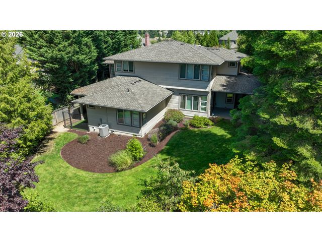 10253 Nw ENGLEMAN St, Portland, OR 97229