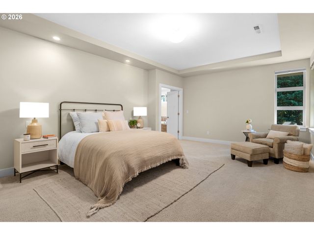 10253 Nw ENGLEMAN St, Portland, OR 97229