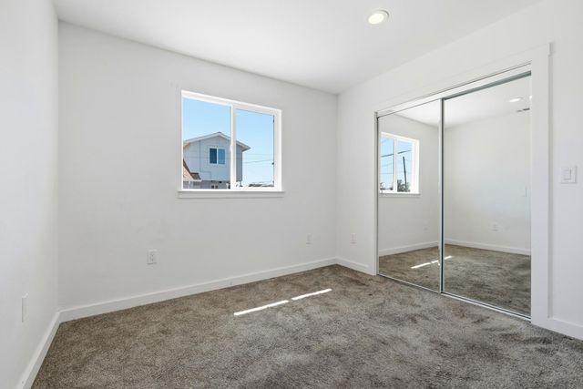 16 Airport Road, Freedom, CA 95019