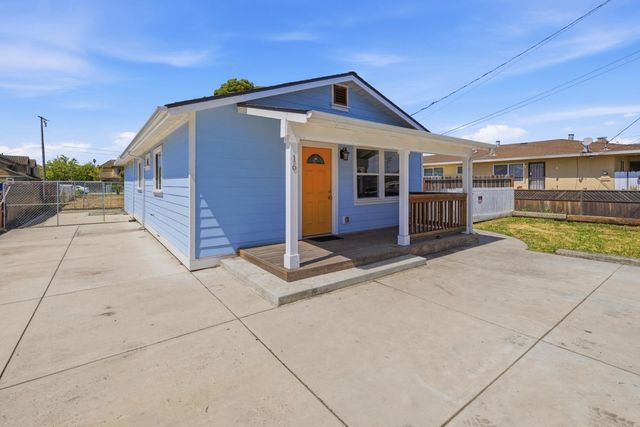 16 Airport Road, Freedom, CA 95019